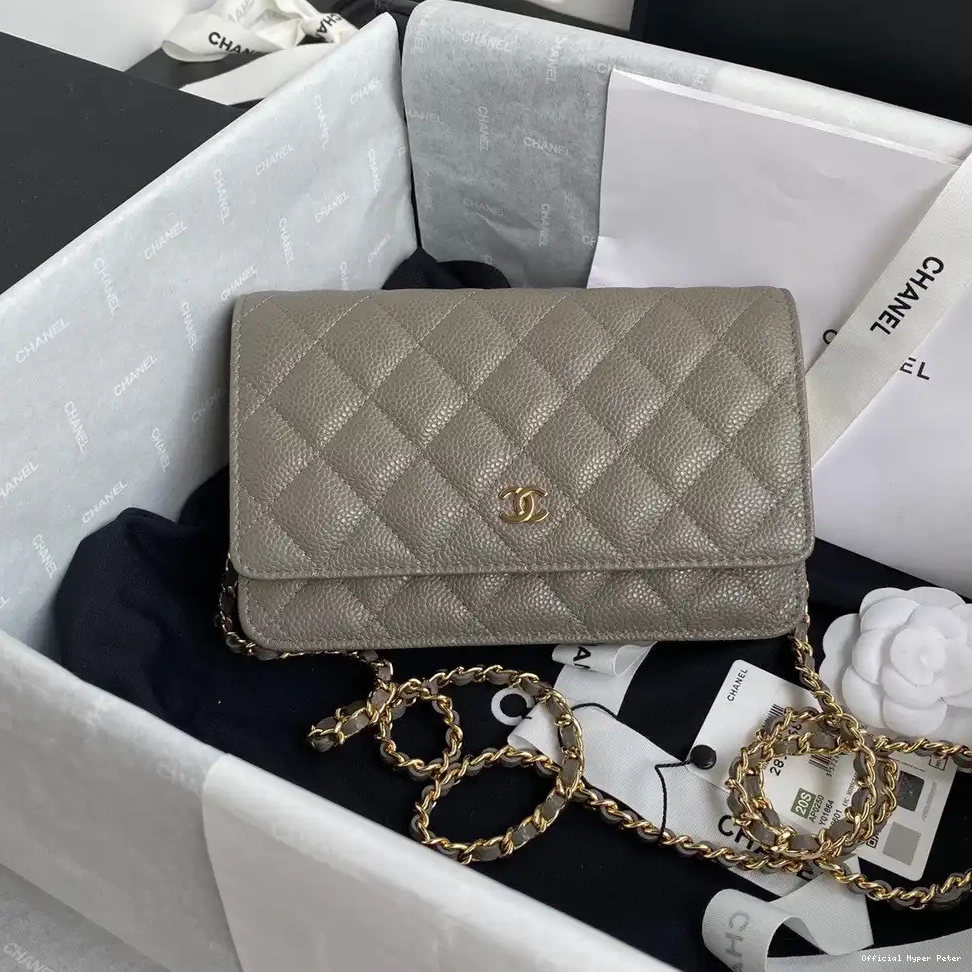 Hyper Peter EDITION WALLET CHANEL NEW CAVIAR CHAIN 0611